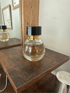 Victoria's Secret Bare perfume